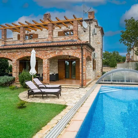 Wish Mit Beheiztem Pool Casa de Férias